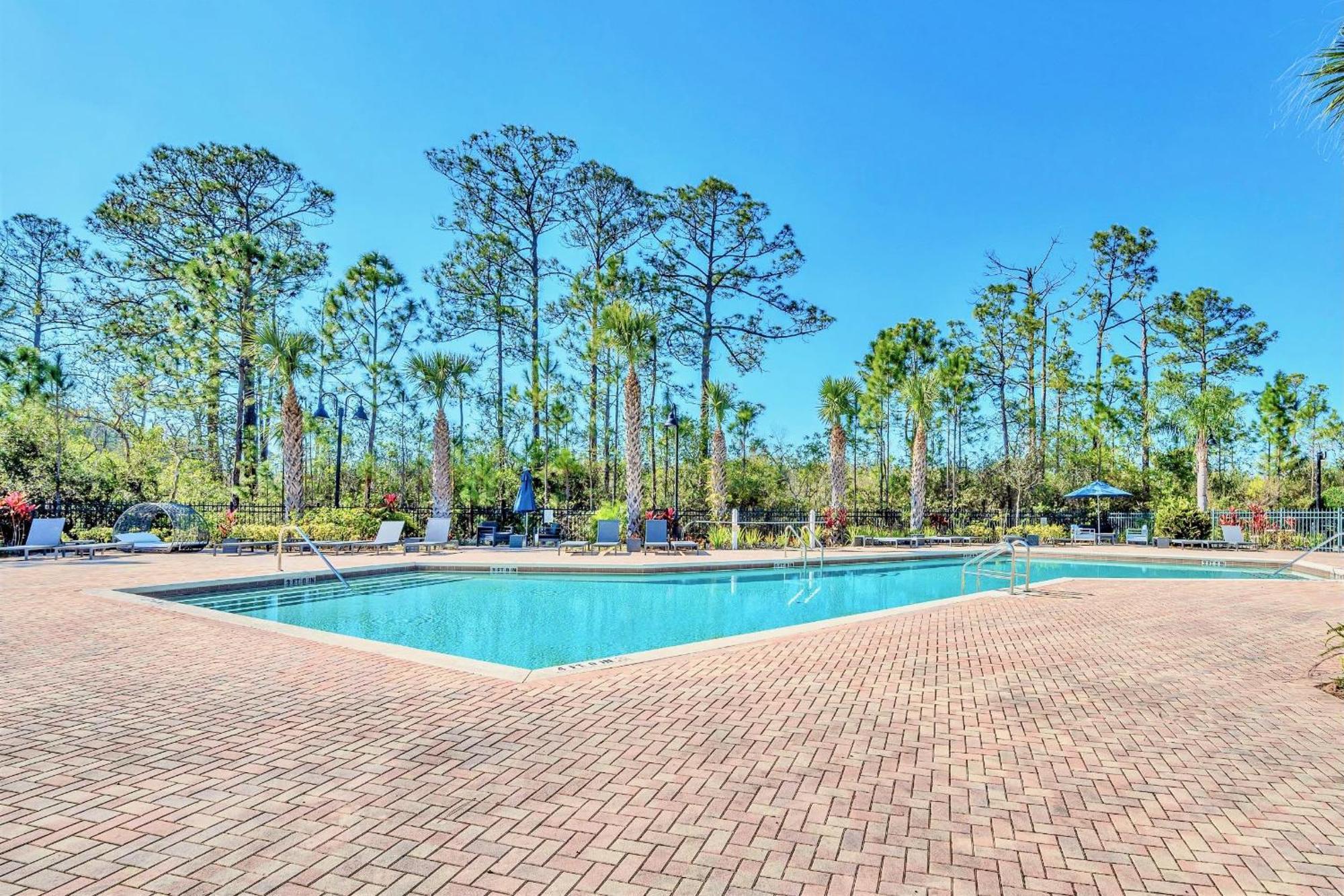 Spacious 2Br Condo With Pool & Hot Tub, Near Disney! Орландо Екстериор снимка
